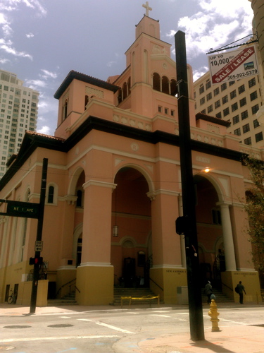gesu catholic church downtown miami