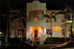 X-treme Cafe in Miami Beach